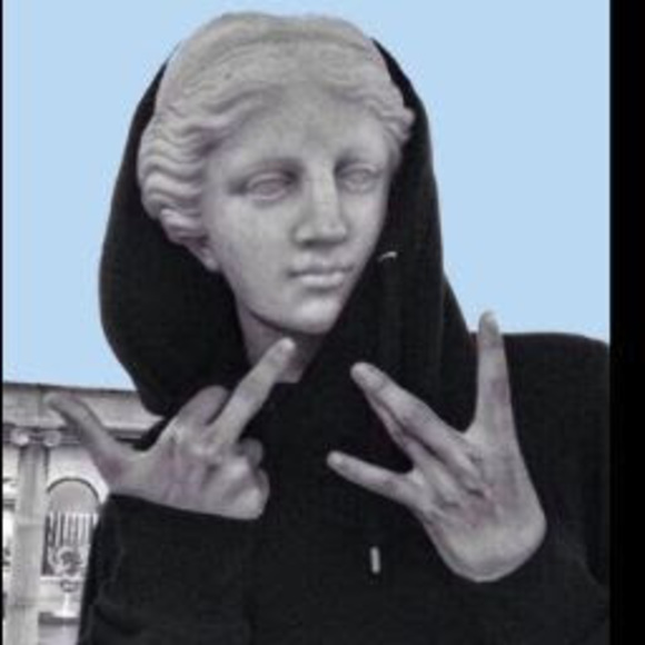 Meet your Posher, Destiny - Picture 1 of 1